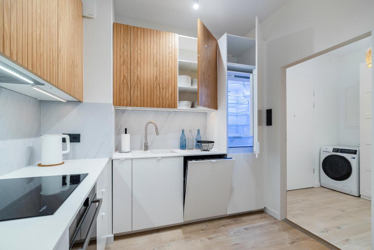 Marine Apartments Nadmorski Dwor กดัญสก์ ภายนอก รูปภาพ