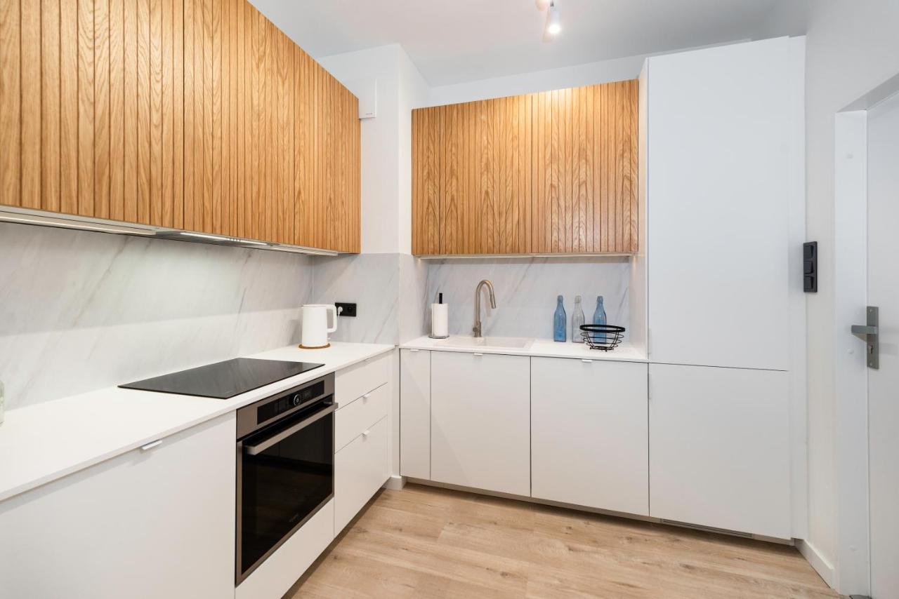 Marine Apartments Nadmorski Dwor กดัญสก์ ภายนอก รูปภาพ