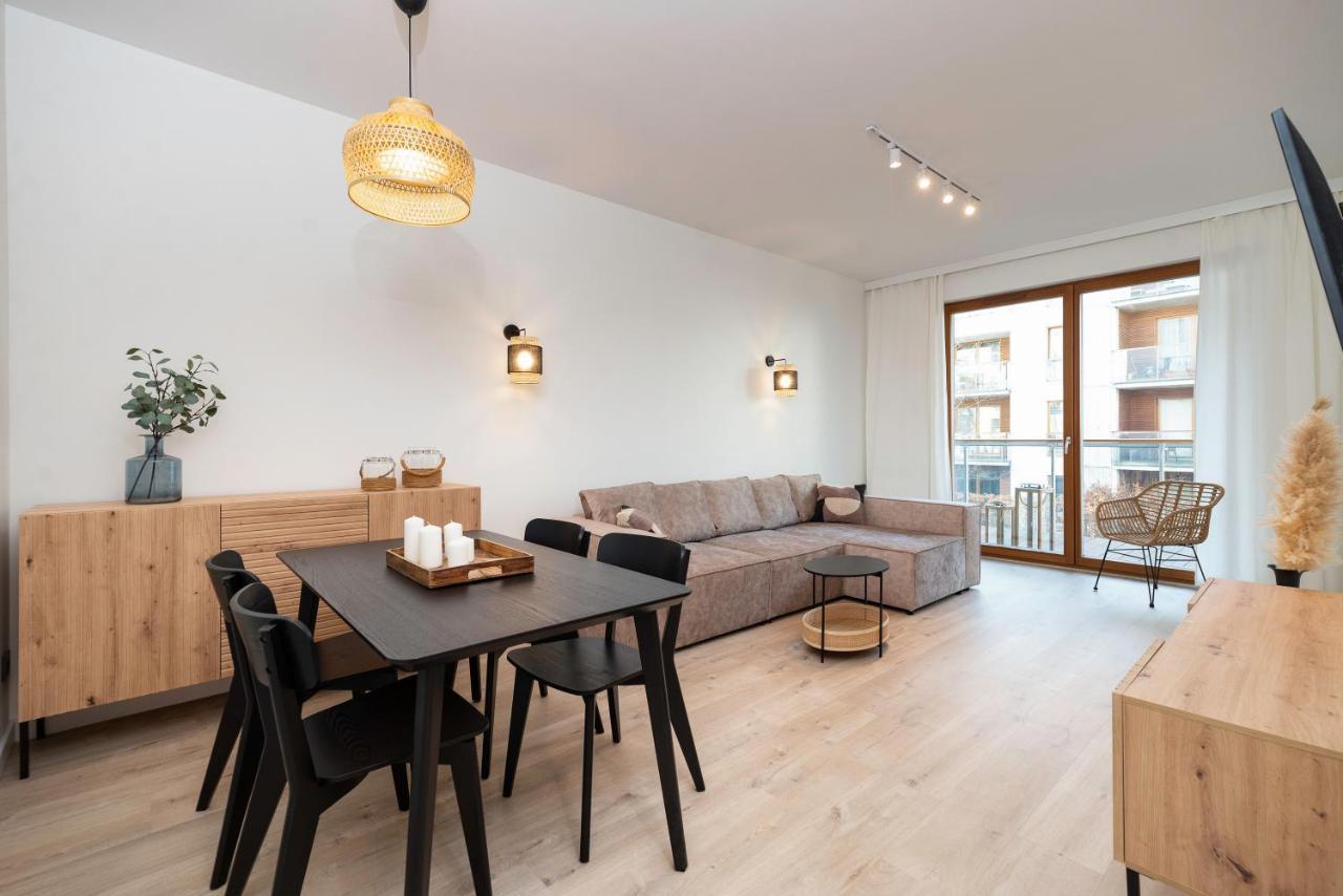 Marine Apartments Nadmorski Dwor กดัญสก์ ภายนอก รูปภาพ